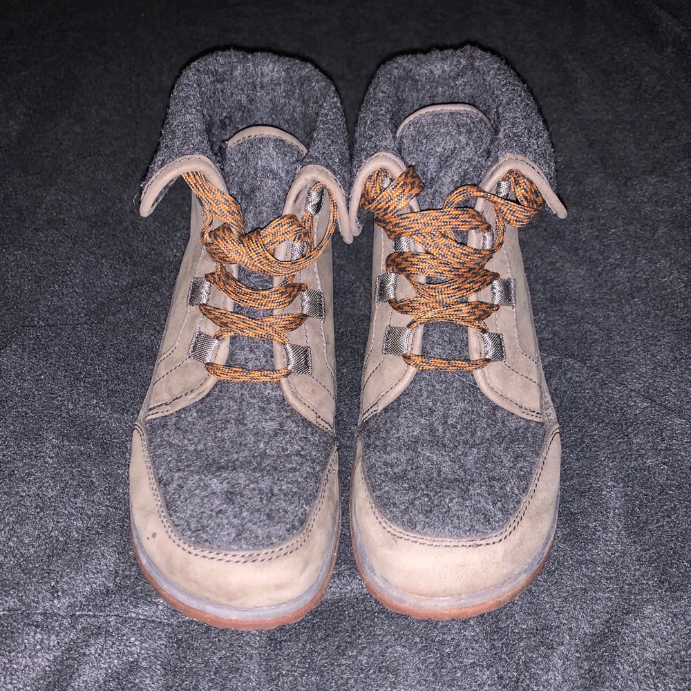 Chaco Barbary Nickel Gray Boots